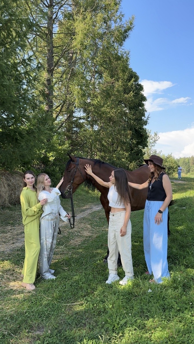 Фото 1 - день 1 Чаепитие-знакомство, конная прогулка, релакс в купели