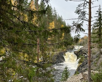 Фото 2 - день 1 Прогулка по Петрозаводску, водопад Кивач, вулкан Гирвас