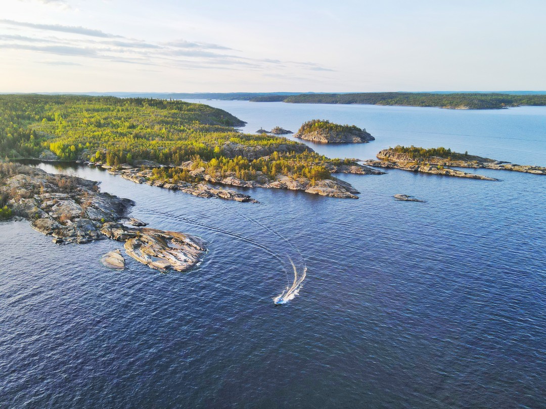 Фото 3 - день 2 Водна прогулка по Ладожским шхерам, экскурсия на Валаам, прогулка к Земляничному водопаду