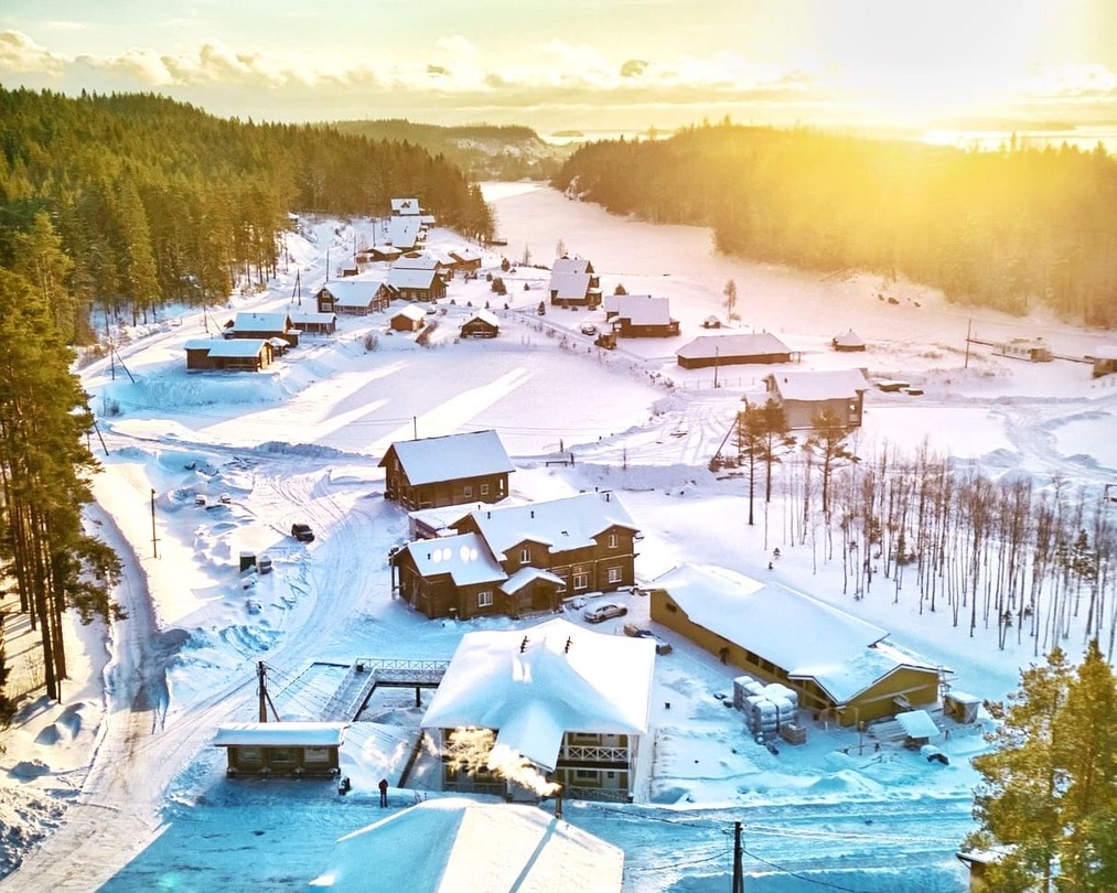 Фото 1 - день 1 Экокомплекс «Долина водопадов», ослиная ферма, музей «Обитель ангелов», дегустация и новогодний банкет