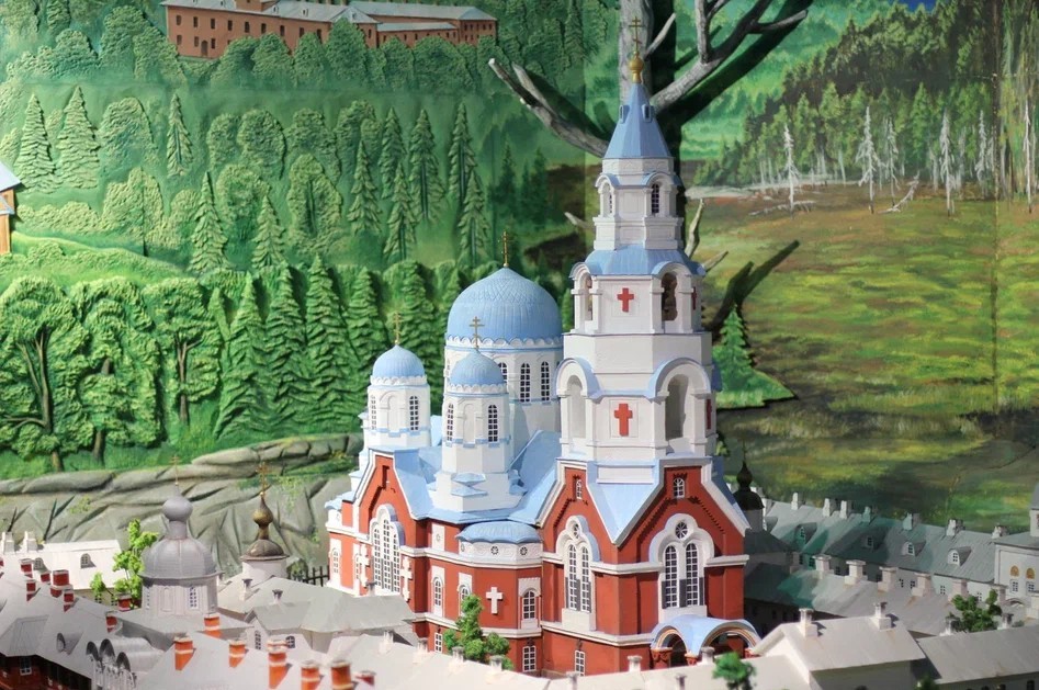 Фото 6 - день 2 Экскурсия по Петрозаводску, водопад Кивач, вотчина Талви Укко и питомник оленей и хаски, интерактивная программа