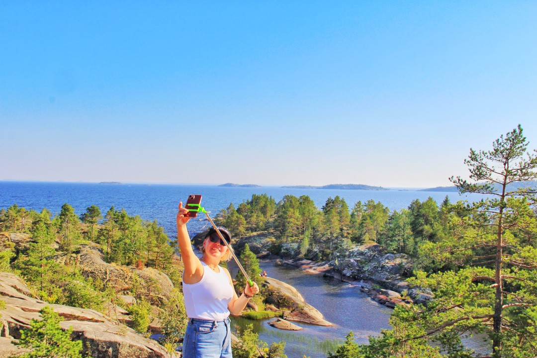 Фото 2 - день 1 Крепость Карела-Кексгольм, дегустация иван-чая, водопады Ахвенкоски и парк «Рускеала»