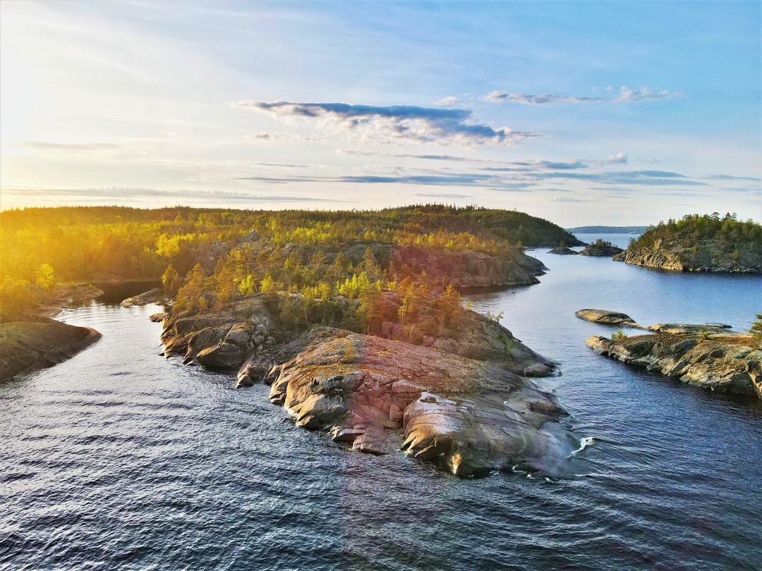 Фото 2 - день 2 Экскурсия на выбор, прогулка по Сортавале, «Центр шунгита», дегустация на форелевом хозяйстве
