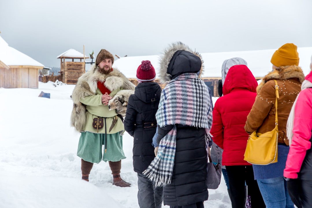 Фото 3 - день 3 Исторический парк «Бастионъ», «Центр шунгита», дегустация настоек и копчёной рыбы