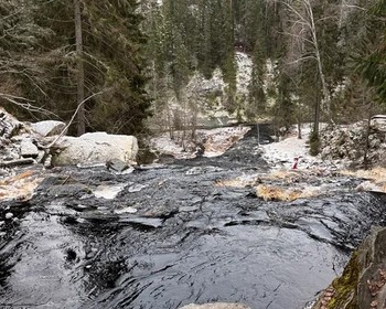 Фото 2 - день 3 Поиск граната, экспедиция к водопадам, посещение зоопарка