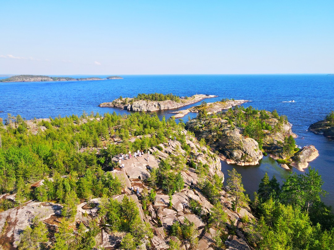 Фото 4 - день 2 Сафари к водопадам, добыча граната и водная прогулка к Ладожским шхерам