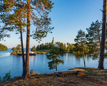 Фото 5 - день 4 Валаам, прогулка на катере по Ладожским шхерам, водопад Белые мосты