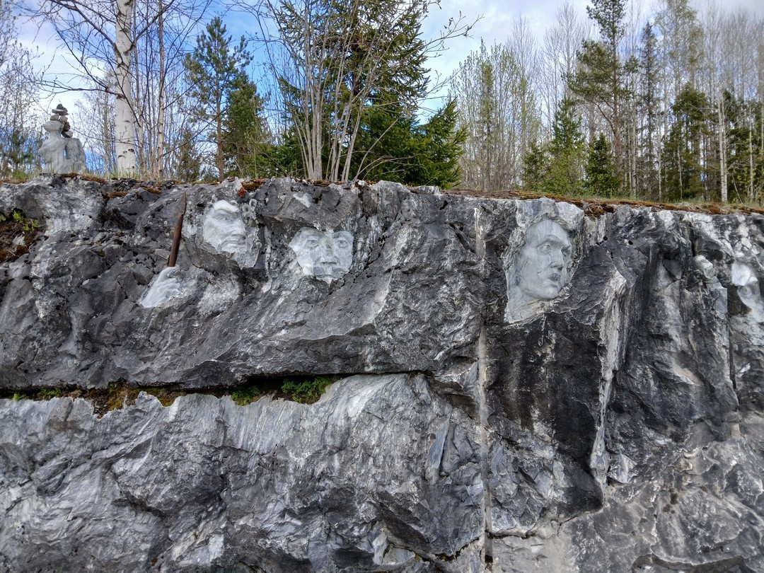 Фото 4 - день 1 Символы Санкт-Петербурга, Элисенваара, Лютеранская кирха, водопады Ахвенкоски, парк «Рускеала»