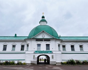Фото 1 - день 1 Фермерский комлекс и мини-зоопарк, Александро-Свирский монастырь, деревня Киндасосво, знакомство с Петрозаводском