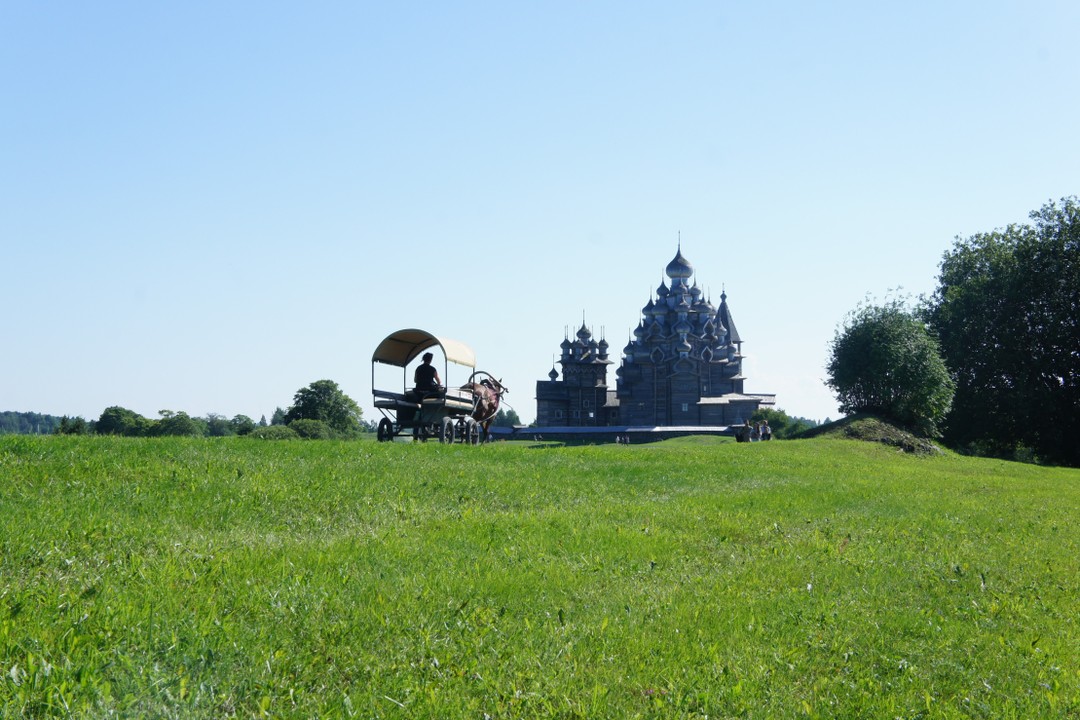 Фото 5 - день 3 Остров Кижи, целебный источник «Царицын ключ», шунгит и завершение тура