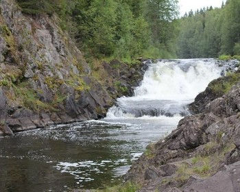 Фото 2 - день 2 Петрозаводск, вулкан Гирвас, водопад Кивач и посещение этно-культурного комплекса
