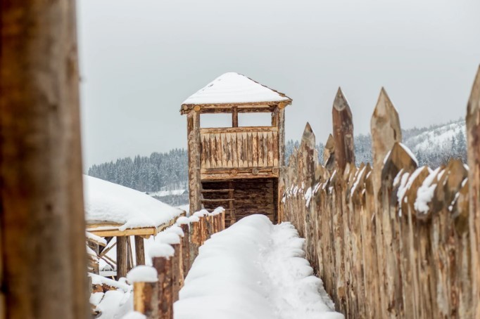 Фото 1 - день 1 Крепость Корела, «Город ангелов», Музей чая, водопады Ахвенкоски и парк «Рускеала»