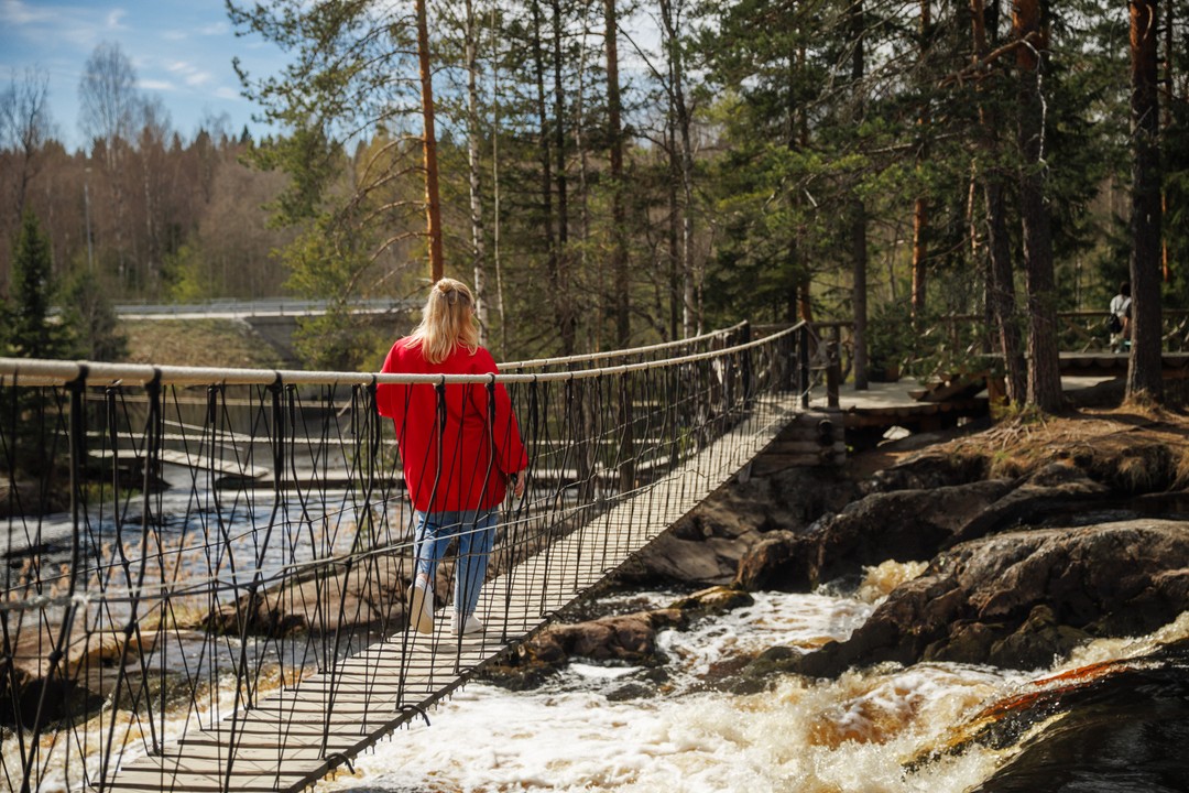Фото 1 - день 3 Карельский зоопарк, горный парк «Рускеала», Мраморный карьер и подземные тоннели
