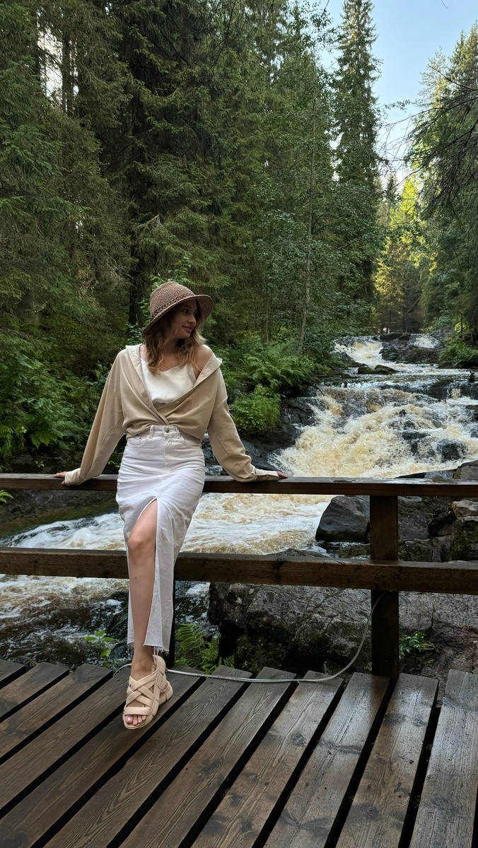 Фото 3 - день 2 Деревня саамов, ферма оленей и лосей, водопад, прогулка на катере по Ладожским шхерам