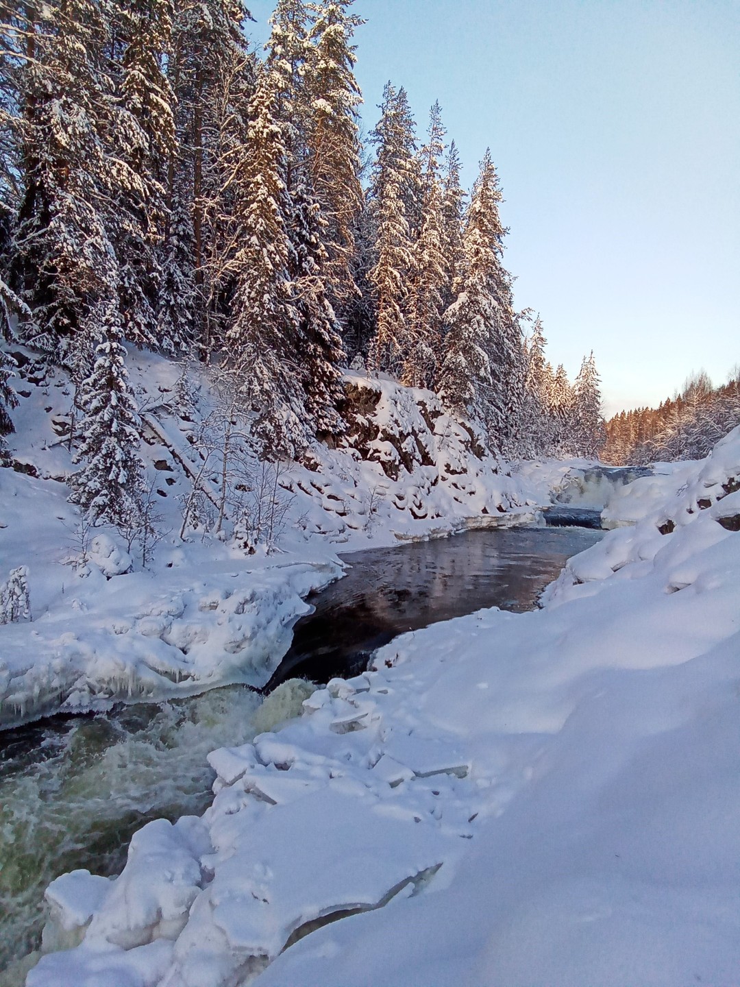 Фото 6 - день 3 Водопад Кивач, древний вулкан Гирвас, Марциальные воды и Долина зайцев