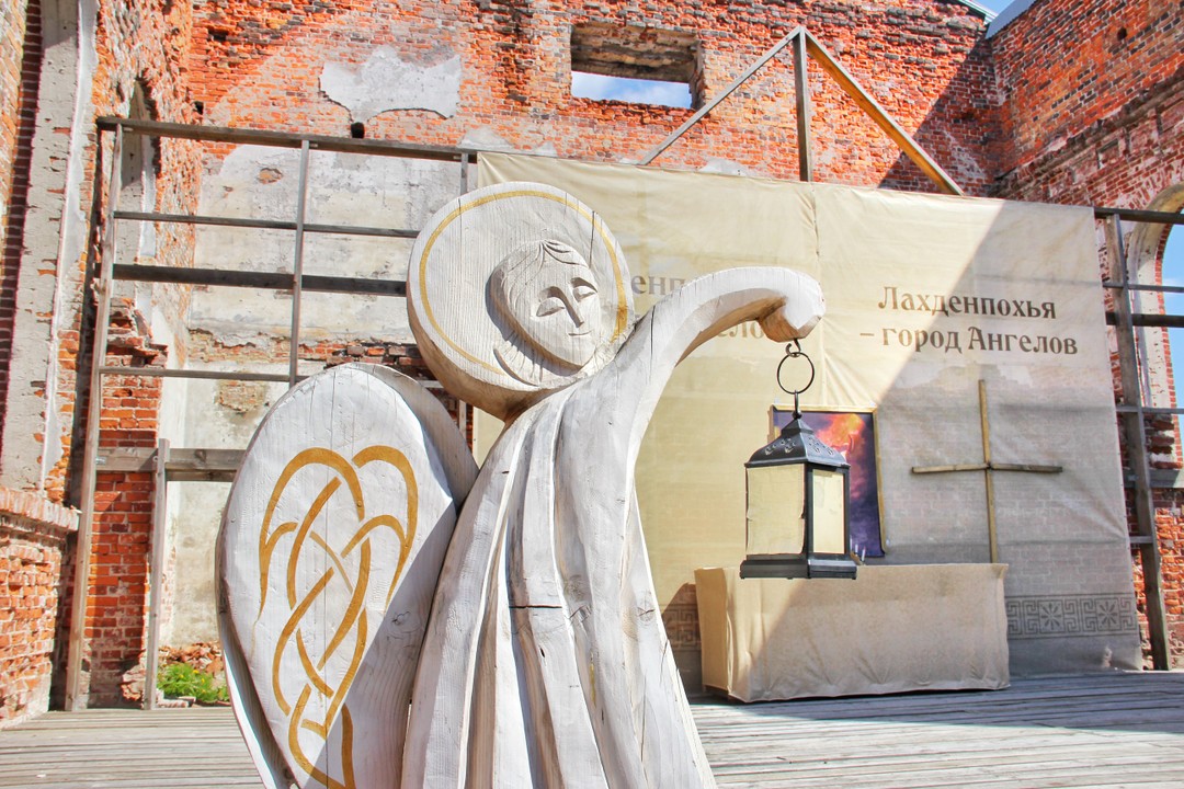 Фото 7 - день 1 Крепость Корела-Кексгольм, дегустация иван-чая, водопады Ахвенкоски и парк «Рускеала»