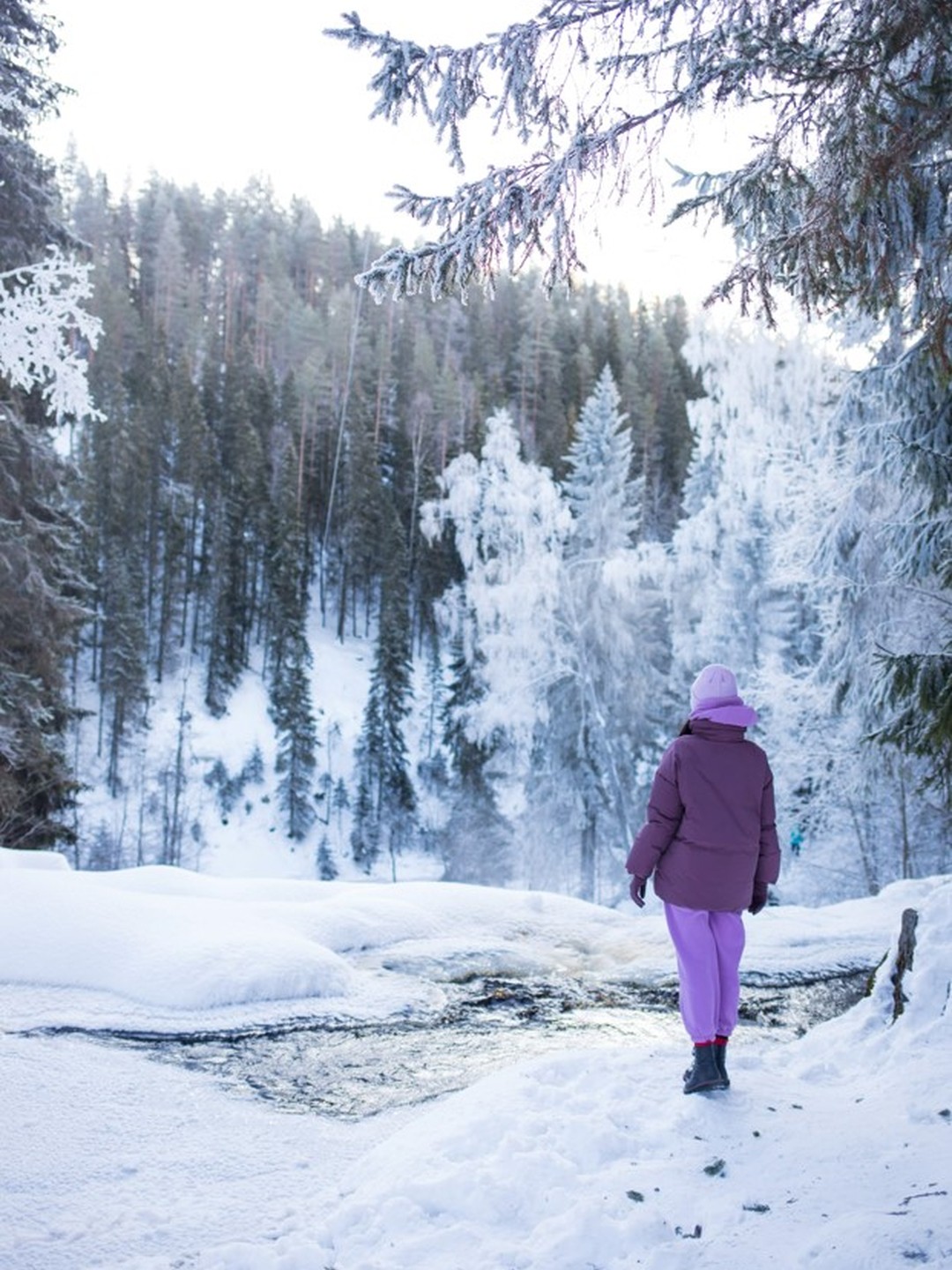 Фото 3 - день 1 Заливы, водопады, добыча граната и подъём на гору Паасо Фото 3 - день 1 Заливы, водопады, добыча граната и подъём на гору Паасо