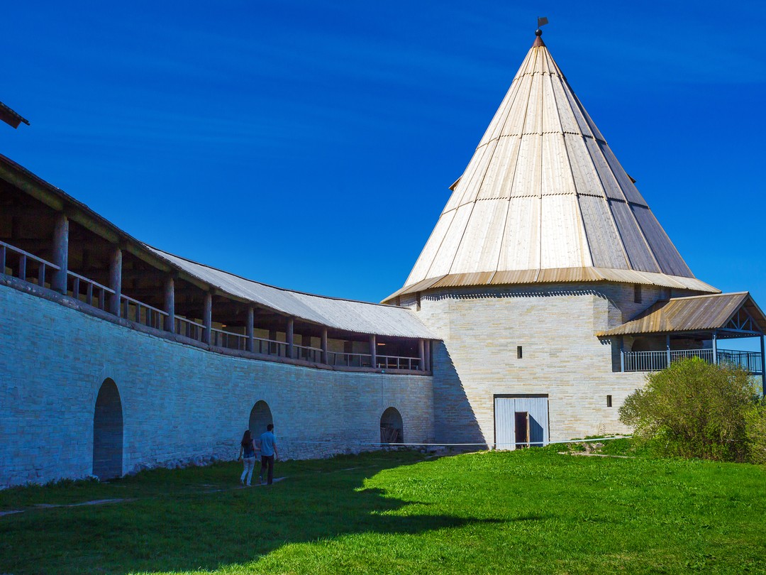 Фото 1 - день 1 Староладожская крепость, Александро-Свирский монастырь, шунгитовая комната в Петрозаводске Фото 1 - день 1 Староладожская крепость, Александро-Свирский монастырь, шунгитовая комната в Петрозаводске