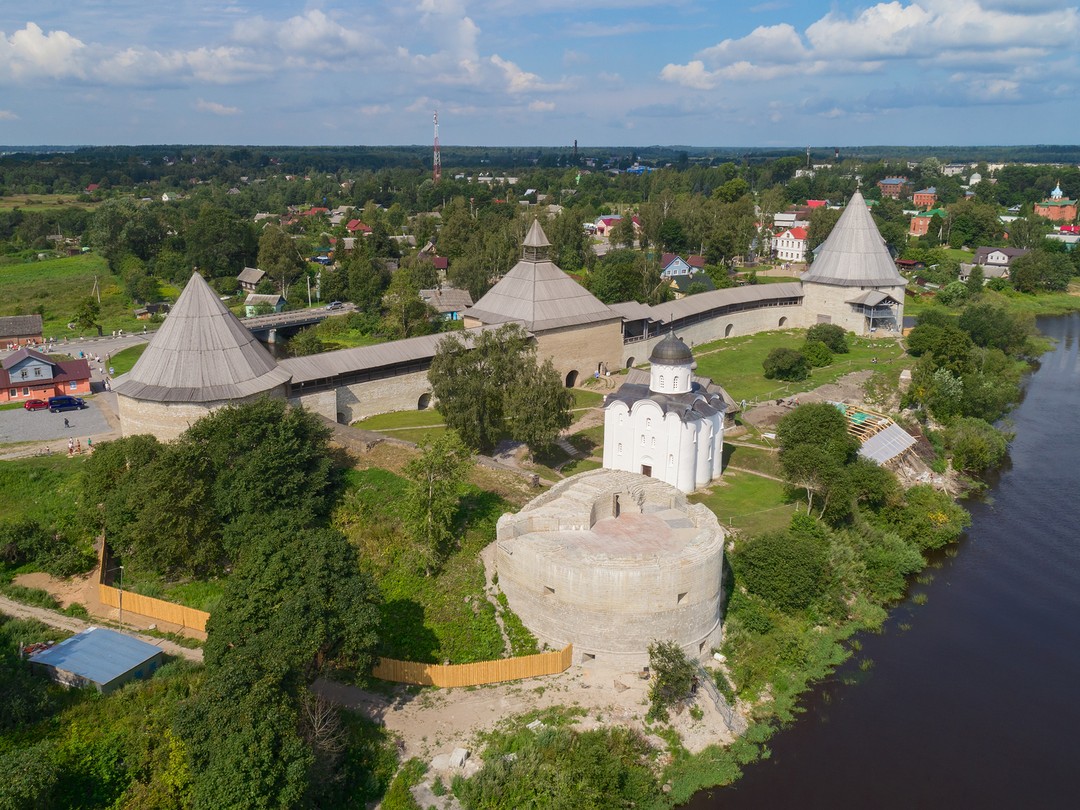 Фото 2 - день 1 Староладожская крепость, Александро-Свирский монастырь, шунгитовая комната в Петрозаводске Фото 2 - день 1 Староладожская крепость, Александро-Свирский монастырь, шунгитовая комната в Петрозаводске