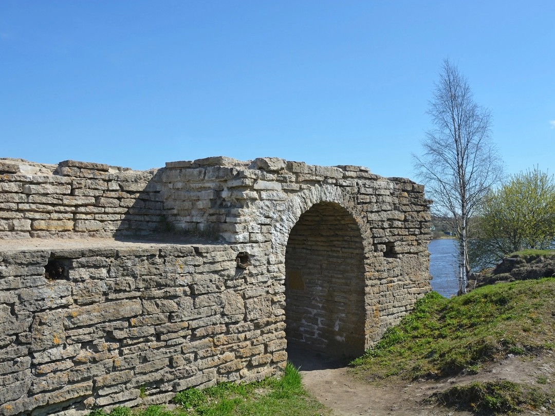 Фото 3 - день 1 Староладожская крепость, Александро-Свирский монастырь, шунгитовая комната в Петрозаводске Фото 3 - день 1 Староладожская крепость, Александро-Свирский монастырь, шунгитовая комната в Петрозаводске