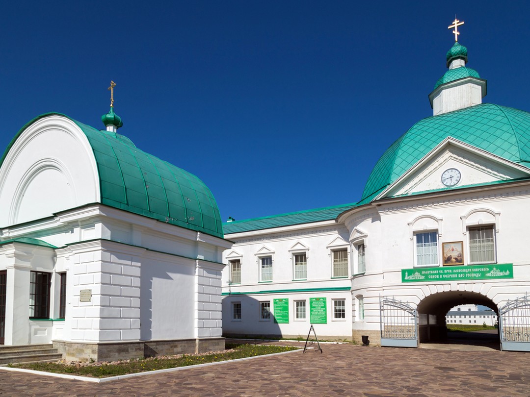Фото 5 - день 1 Староладожская крепость, Александро-Свирский монастырь, шунгитовая комната в Петрозаводске Фото 5 - день 1 Староладожская крепость, Александро-Свирский монастырь, шунгитовая комната в Петрозаводске