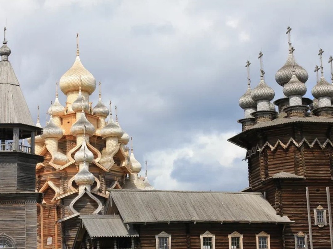 Фото 7 - день 2 Старинные деревянные дома на острове Кижи Фото 7 - день 2 Старинные деревянные дома на острове Кижи